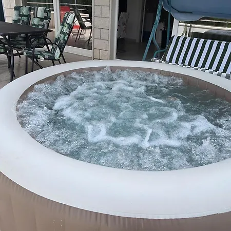 Luxury Ani Ii With Jacuzzi * Sutivan