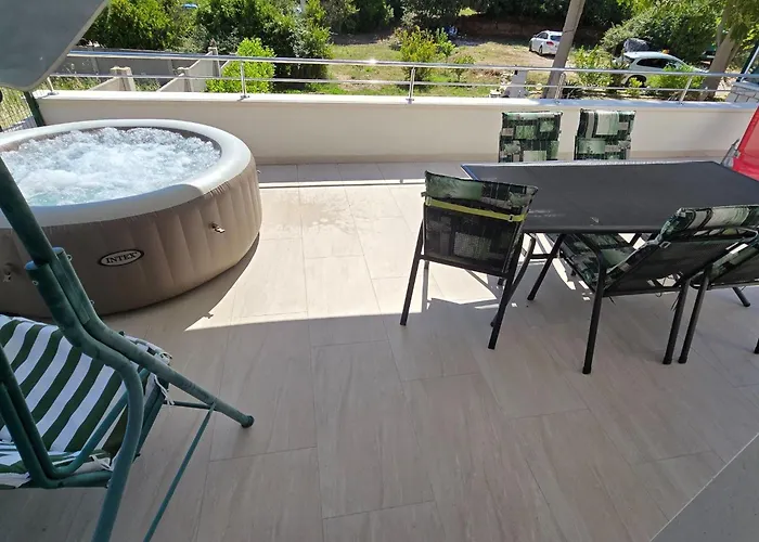 شقة Luxury Ani Ii With Jacuzzi سوتيفان